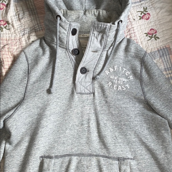 Abercrombie & Fitch Other - Abercrombie & Fitch Men’s Hoodie XXL